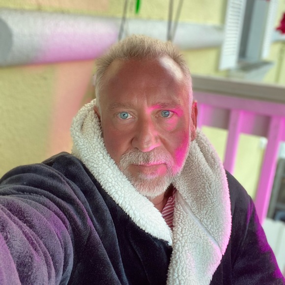 Meet your Posher, William - Picture 7 of 11